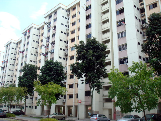 Yishun Street 71 thumbnail photo